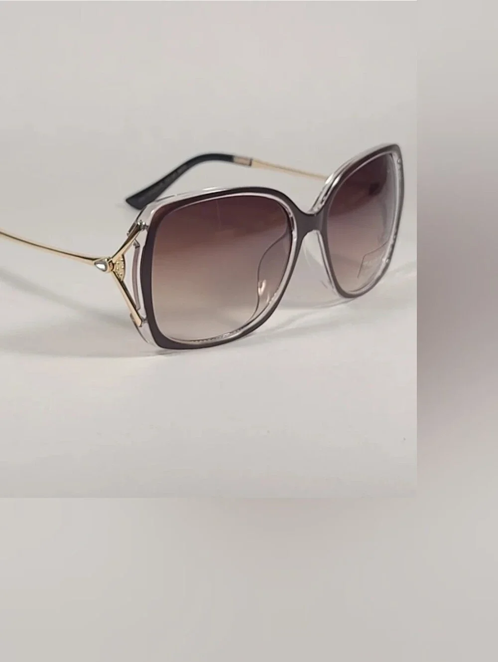 (Ew)Tahari Butterfly Vented Sunglasses Brown Gradient Lens TH724 BRN
